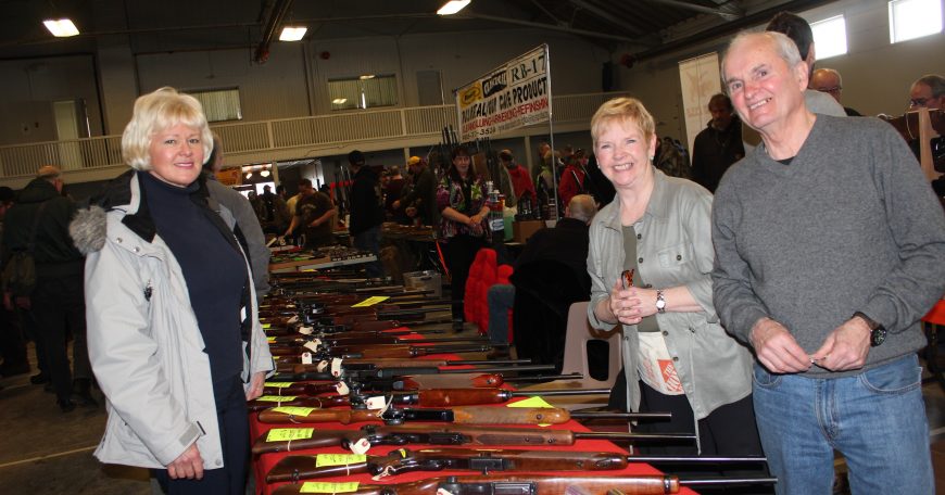 Trudeau Liberals to Punish Long-gun Owners NEWS RELEASE MP Gallant Parliament Needs to Get Back to Work April 13 2017