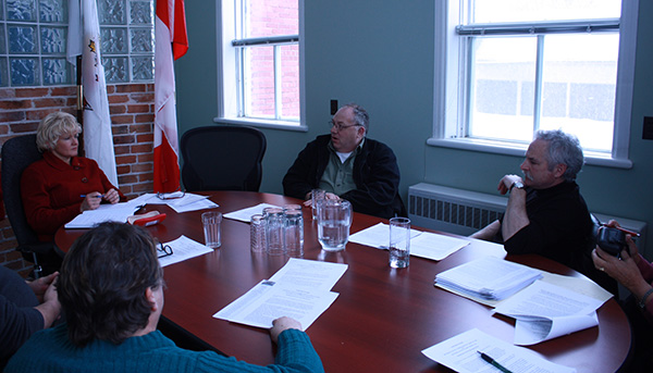2013-Drought-Claims-meeting-with-MP-Gallant-600