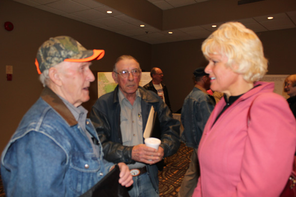 Cheryl Gallant Welcomes 2nd Land Claim Consultation Meeting in Pembroke