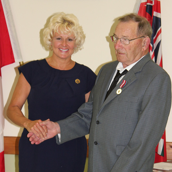 Cheryl Gallant Presents Diamond Jubilee Medal to Bob Colterman