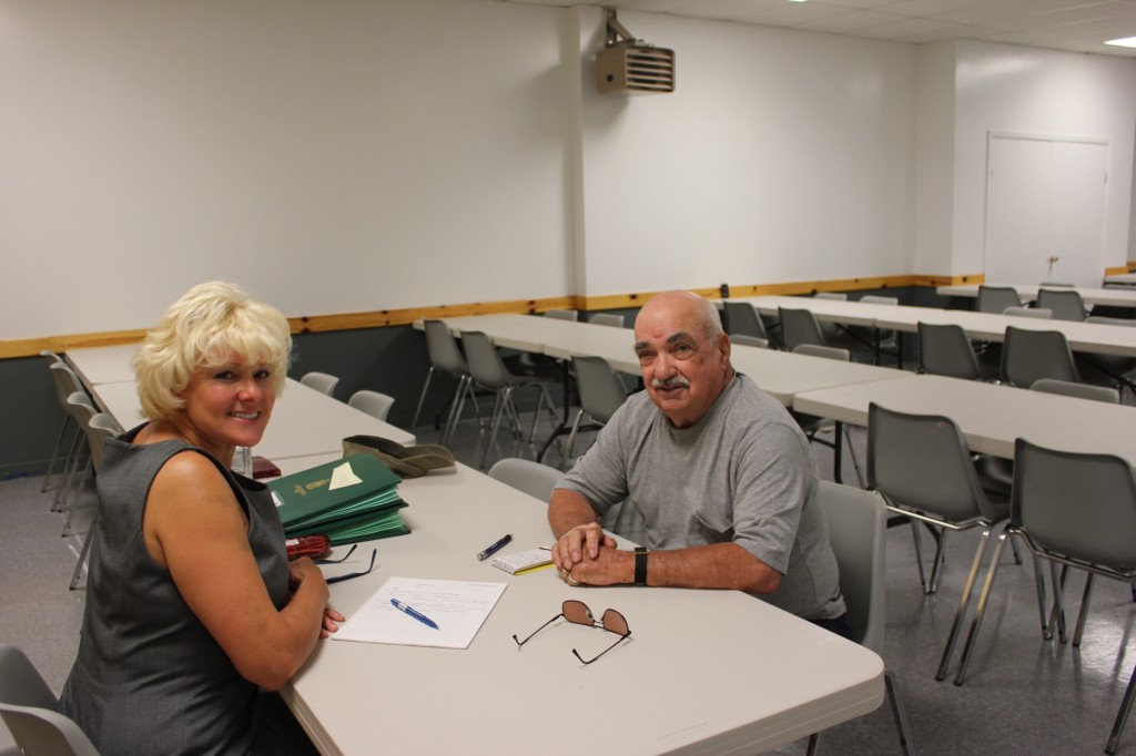 MP Gallant meeting with a constituent in Palmer Rapids