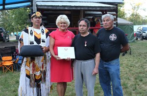 Cheryl Gallant Presents Diamond Jubilee Medal to Tony Amikons of Pikwaknagan