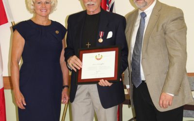 Cheryl Gallant Presents William Griffiths with Diamond Jubilee Medal