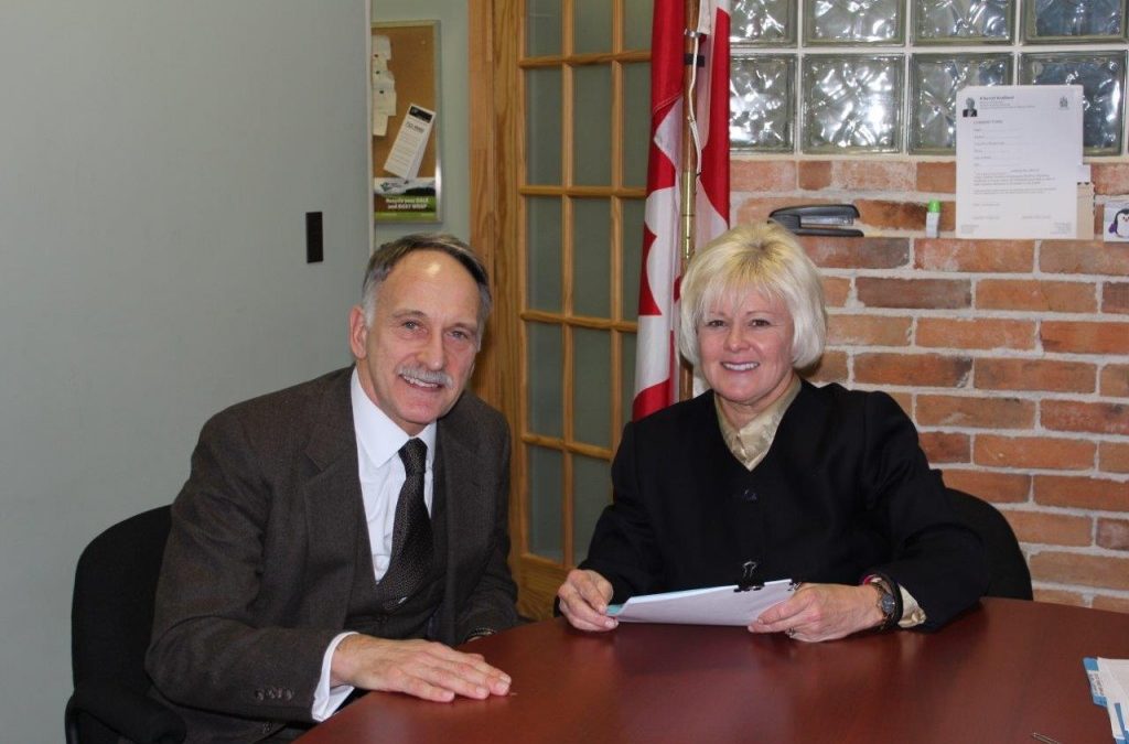 MP Cheryl Gallant Joins Canadian Nuclear Laboratories President Mark Lesinski for Update